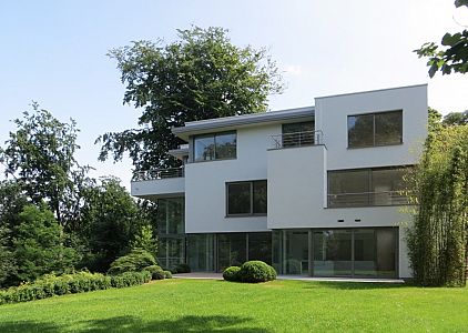 Villa - UDI